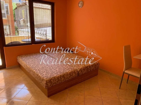 Дава се под наем Едностаен апартамент в Варна, Спортна зала - 25 кв.м за 331.5 € - Снимка #1