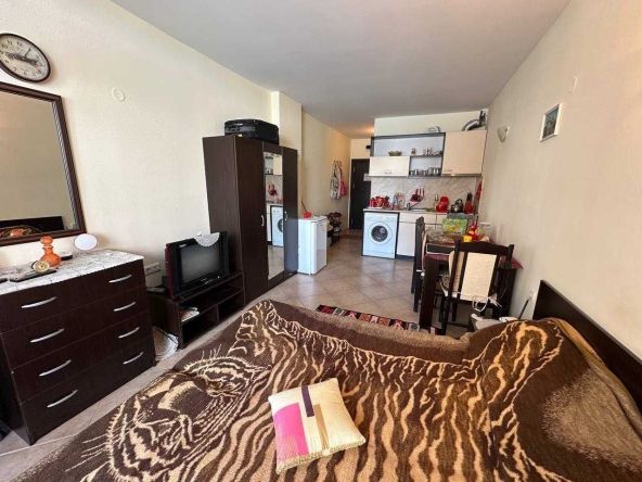 Едностаен апартамент в к.к. Слънчев бряг - 42 кв.м за 1215 €/кв.м - Снимка #1