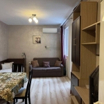 Дава се под наем Двустаен апартамент в Бургас, Славейков - 57 кв.м за 459 € - Снимка #1