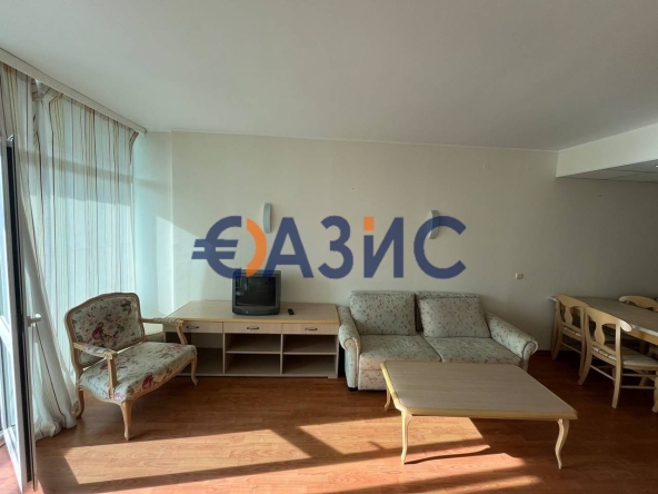 Едностаен апартамент в к.к. Слънчев бряг - 84 кв.м за 750 €/кв.м - Снимка #1