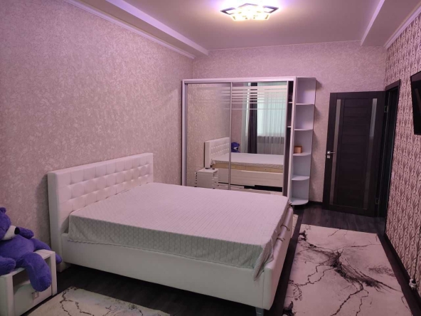 Дава се под наем Двустаен апартамент в София, Връбница 1 - 47 кв.м за 335 € - Снимка #1