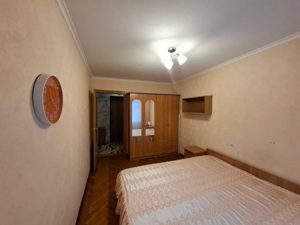 Дава се под наем Едностаен апартамент в София, Оборище - 54 кв.м за 350 € - Снимка #1