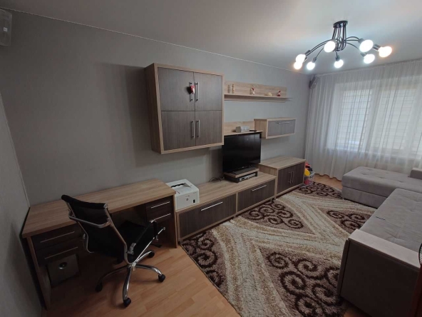 Дава се под наем Двустаен апартамент в София, Гео Милев - 55 кв.м за 375 € - Снимка #1