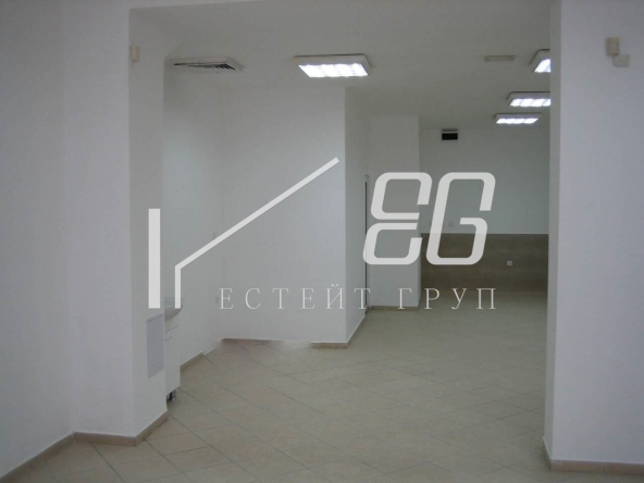 Дава се под наем Магазин в Варна, Владислав Варненчик - 125 кв.м за 1122 € - Снимка #1