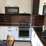 Дава се под наем Тристаен апартамент в Варна, Левски - 83 кв.м за 600 € - Снимка #1