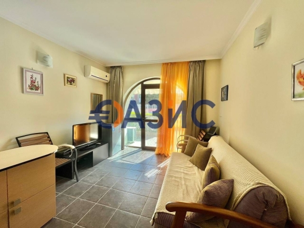 Едностаен апартамент в Свети Влас - 55 кв.м за 1157 €/кв.м - Снимка #1