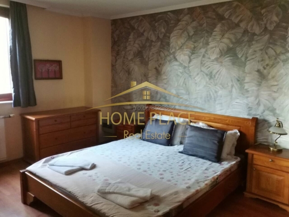 Дава се под наем Двустаен апартамент в к.к. Св.Св. Константин и Елена - 65 кв.м за 459 € - Снимка #1