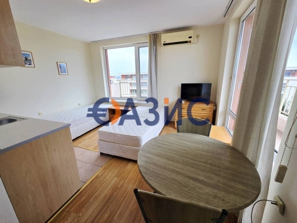 Едностаен апартамент в к.к. Слънчев бряг - 42 кв.м за 582 €/кв.м - Снимка #1