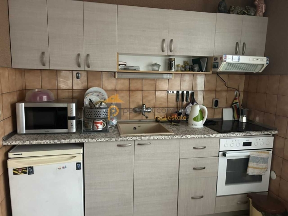 Дава се под наем Двустаен апартамент в Пловдив, Център - 72 кв.м за 423.81 € - Снимка #1