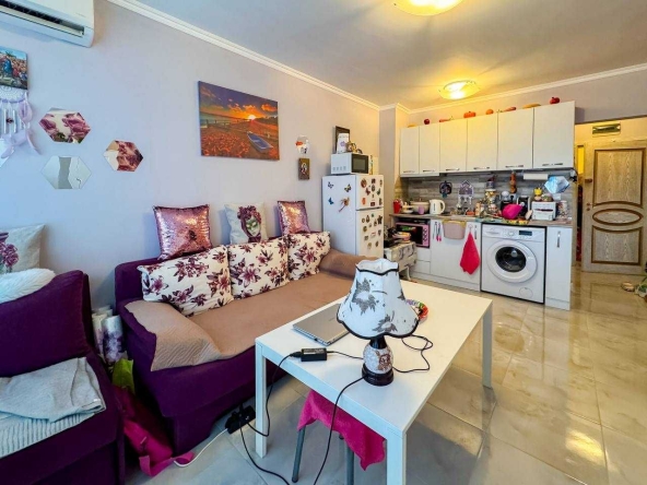 Едностаен апартамент в Поморие - 37 кв.м за 772 €/кв.м - Снимка #1