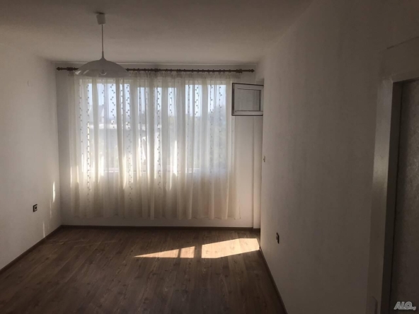 Дава се под наем Едностаен апартамент в Бургас, Лазур - 50 кв.м за 255 € - Снимка #1