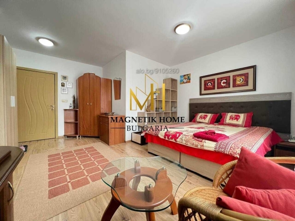 Дава се под наем Двустаен апартамент в Бургас, Център - 52 кв.м за 408 € - Снимка #1