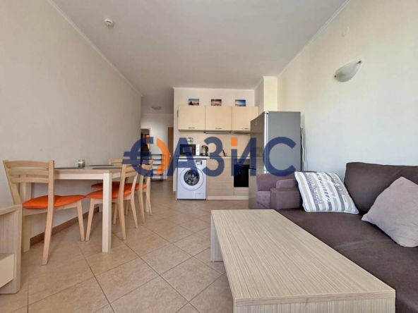 Двустаен апартамент в к.к. Слънчев бряг - 55 кв.м за 821 €/кв.м - Снимка #1