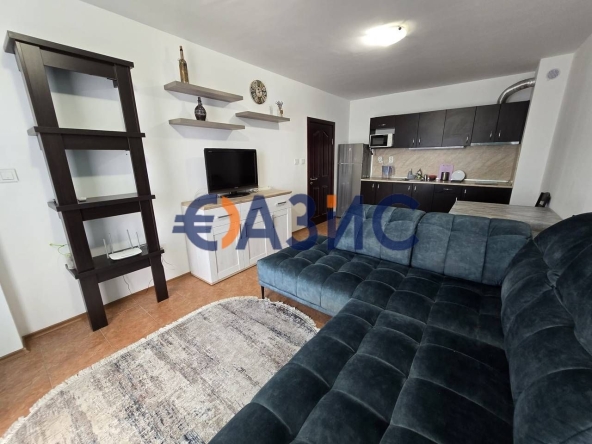 Двустаен апартамент в к.к. Слънчев бряг - 71 кв.м за 571 €/кв.м - Снимка #1