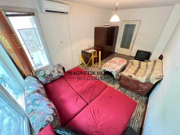 Дава се под наем Двустаен апартамент в Бургас, Възраждане - 48 кв.м за 229.5 € - Снимка #1