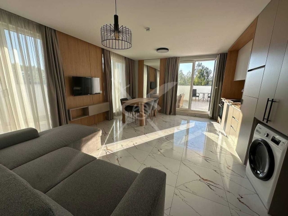 Двустаен апартамент в к.к. Слънчев бряг - 102 кв.м за 775 €/кв.м - Снимка #1