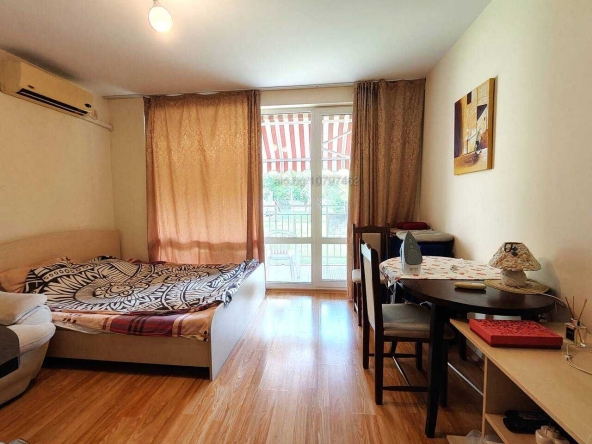 Дава се под наем Едностаен апартамент в к.к. Слънчев бряг - 32 кв.м за 178.5 € - Снимка #1