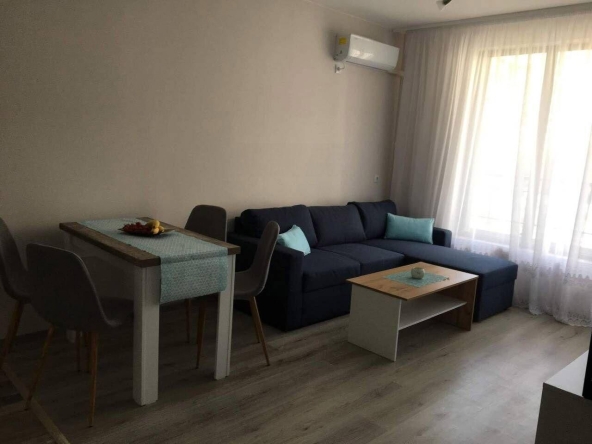 Дава се под наем Двустаен апартамент в Бургас, Изгрев - 55 кв.м за 510 € - Снимка #1