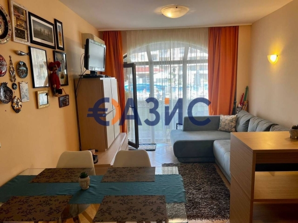 Двустаен апартамент в к.к. Слънчев бряг - 50 кв.м за 1460 €/кв.м - Снимка #1