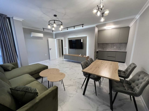 Двустаен апартамент в Пловдив, Христо Смирненски - 73 кв.м за 938 €/кв.м - Снимка #1