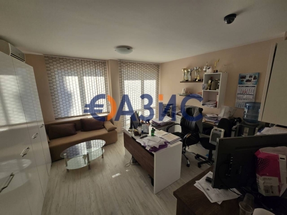 Едностаен апартамент в к.к. Слънчев бряг - 35 кв.м за 816 €/кв.м - Снимка #1