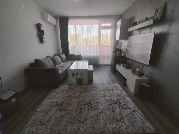 Тристаен апартамент в Пловдив, Христо Смирненски - 70 кв.м за 1126 €/кв.м - Снимка #1