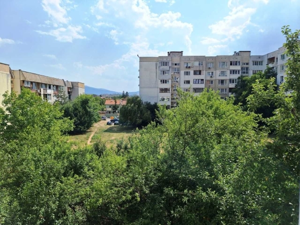 Двустаен апартамент в София, Лозенец - 46 кв.м за 2051 €/кв.м - Снимка #1