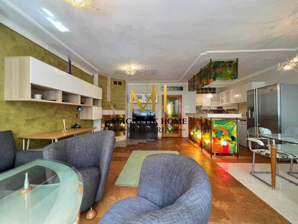 Дава се под наем Тристаен апартамент в Бургас, Възраждане - 94 кв.м за 561 € - Снимка #1