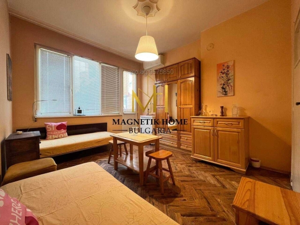 Дава се под наем Едностаен апартамент в Бургас, Възраждане - 38 кв.м за 153 € - Снимка #1