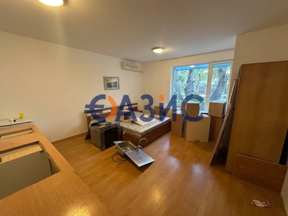 Едностаен апартамент в к.к. Слънчев бряг - 32 кв.м за 733 €/кв.м - Снимка #1