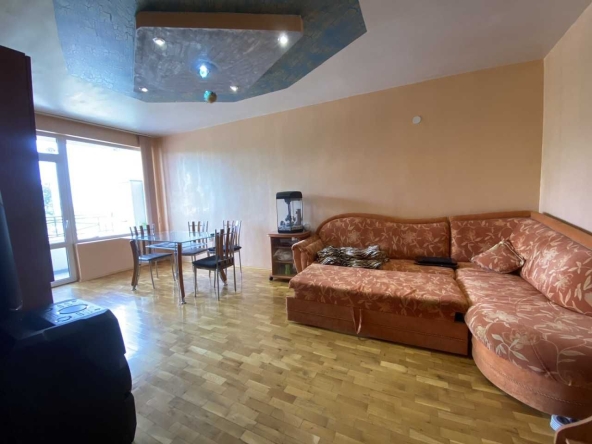 Тристаен апартамент в Пловдив, Каменица 2 - 103 кв.м за 961 €/кв.м - Снимка #1