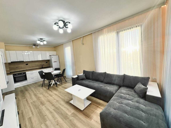Двустаен апартамент в Пловдив, Тракия - 73 кв.м за 1017 €/кв.м - Снимка #1