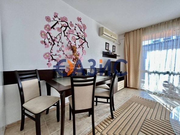 Тристаен апартамент в Свети Влас - 92 кв.м за 859 €/кв.м - Снимка #1