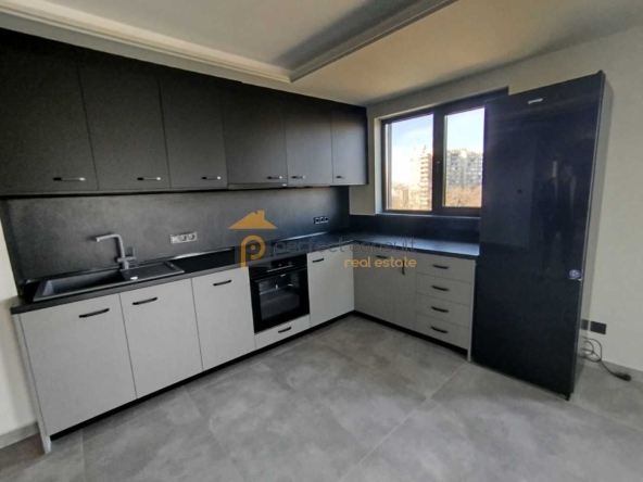 Четиристаен апартамент в Пловдив, Кършияка - 145 кв.м за 1038 €/кв.м - Снимка #1