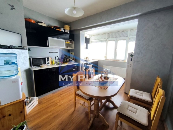 Двустаен апартамент в Шумен, Добруджански - 60 кв.м за 893 €/кв.м - Снимка #1