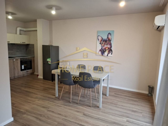 Дава се под наем Двустаен апартамент в Варна, Колхозен пазар - 65 кв.м за 598.23 € - Снимка #1