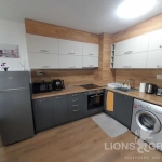 Дава се под наем Тристаен апартамент в Варна, Чайка - 130 кв.м за 847.62 € - Снимка #1