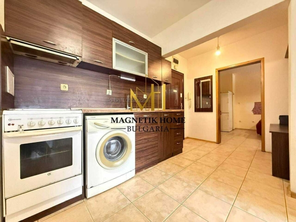 Дава се под наем Многостаен апартамент в Бургас, Меден рудник - зона В - 100 кв.м за 448.8 € - Снимка #1