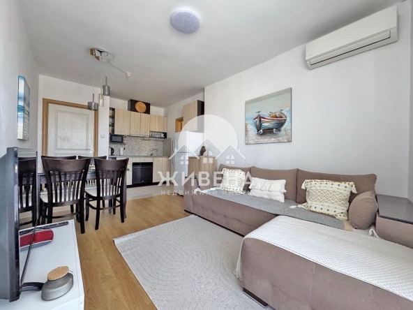 Тристаен апартамент в к.к. Слънчев бряг - 79 кв.м за 1330 €/кв.м - Снимка #1