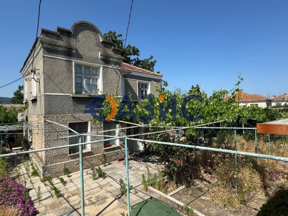 Къща в с. Гълъбец, Област Бургас - 155 кв.м за 362 €/кв.м - Снимка #1