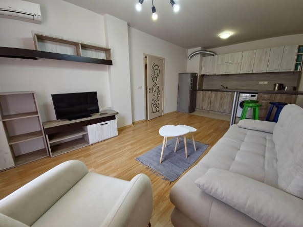 Дава се под наем Двустаен апартамент в Бургас, Сарафово - 70 кв.м за 459 € - Снимка #1
