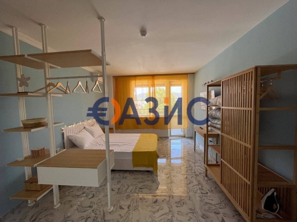 Едностаен апартамент в к.к. Слънчев бряг - 37 кв.м за 772 €/кв.м - Снимка #1