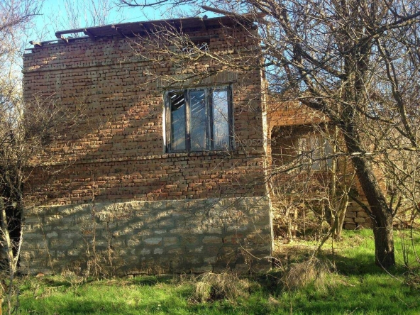 Къща в с. Росица, Област Добрич - 70 кв.м за 62 €/кв.м - Снимка #1