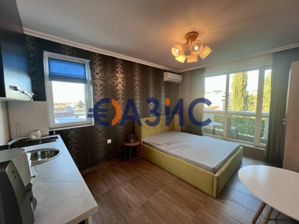 Едностаен апартамент в к.к. Слънчев бряг - 33 кв.м за 920 €/кв.м - Снимка #1