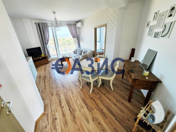 Тристаен апартамент в к.к. Слънчев бряг - 74 кв.м за 482 €/кв.м - Снимка #1