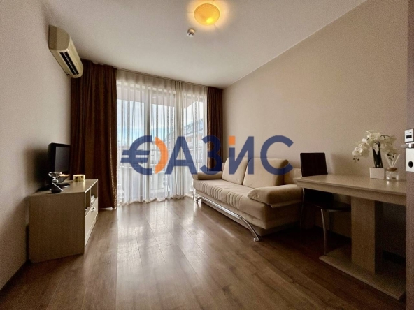 Двустаен апартамент в к.к. Слънчев бряг - 46 кв.м за 865 €/кв.м - Снимка #1