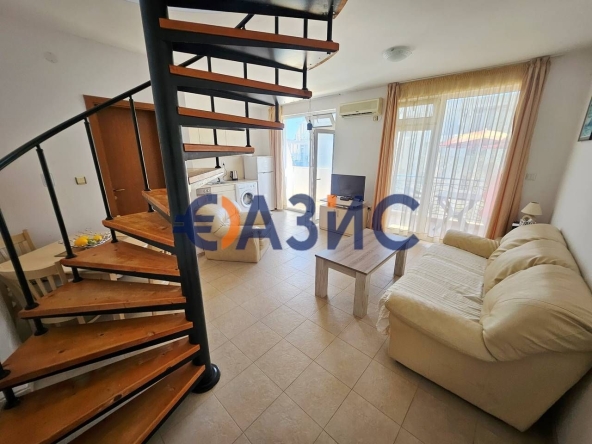 Тристаен апартамент в к.к. Слънчев бряг - 116 кв.м за 418 €/кв.м - Снимка #1