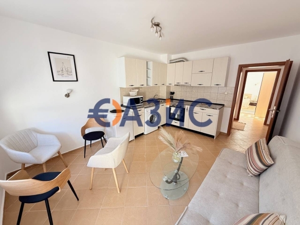Тристаен апартамент в к.к. Слънчев бряг - 84 кв.м за 583 €/кв.м - Снимка #1