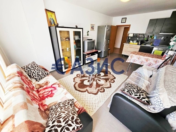 Тристаен апартамент в к.к. Слънчев бряг - 115 кв.м за 439 €/кв.м - Снимка #1