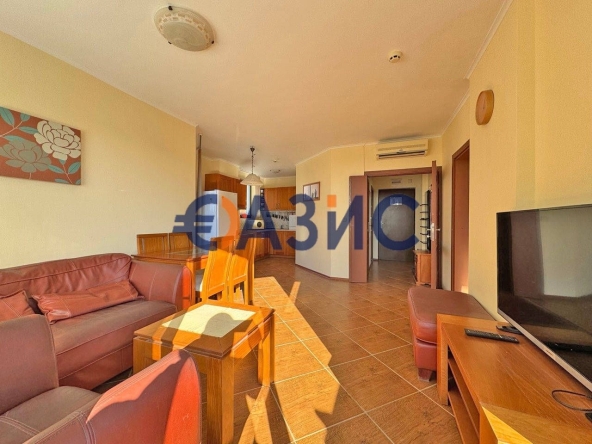 Тристаен апартамент в с. Кошарица, Област Бургас - 90 кв.м за 532 €/кв.м - Снимка #1